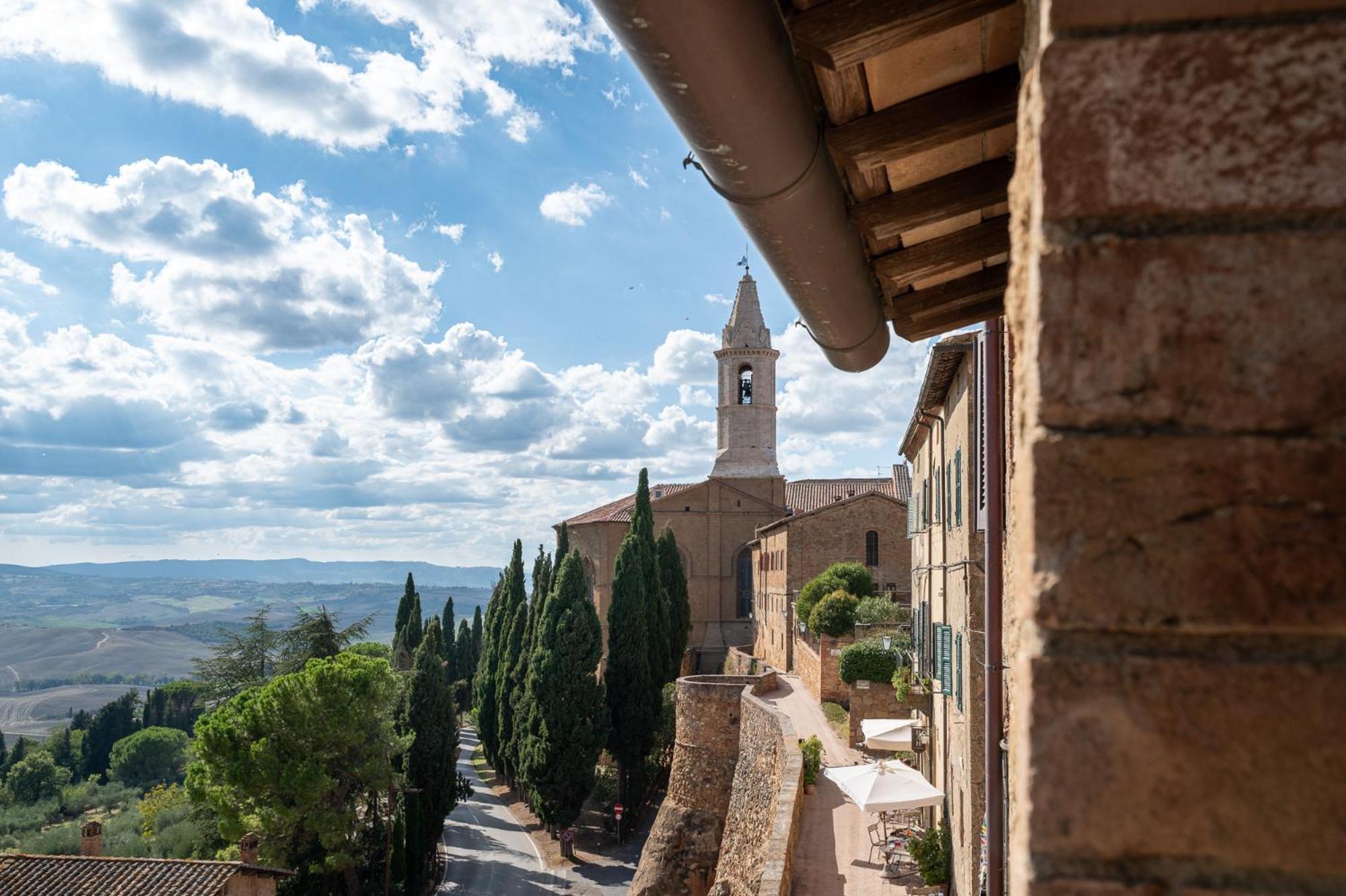 Artistica Pienza - Breathtaking Val D'Orcia View Apartment ภายนอก รูปภาพ